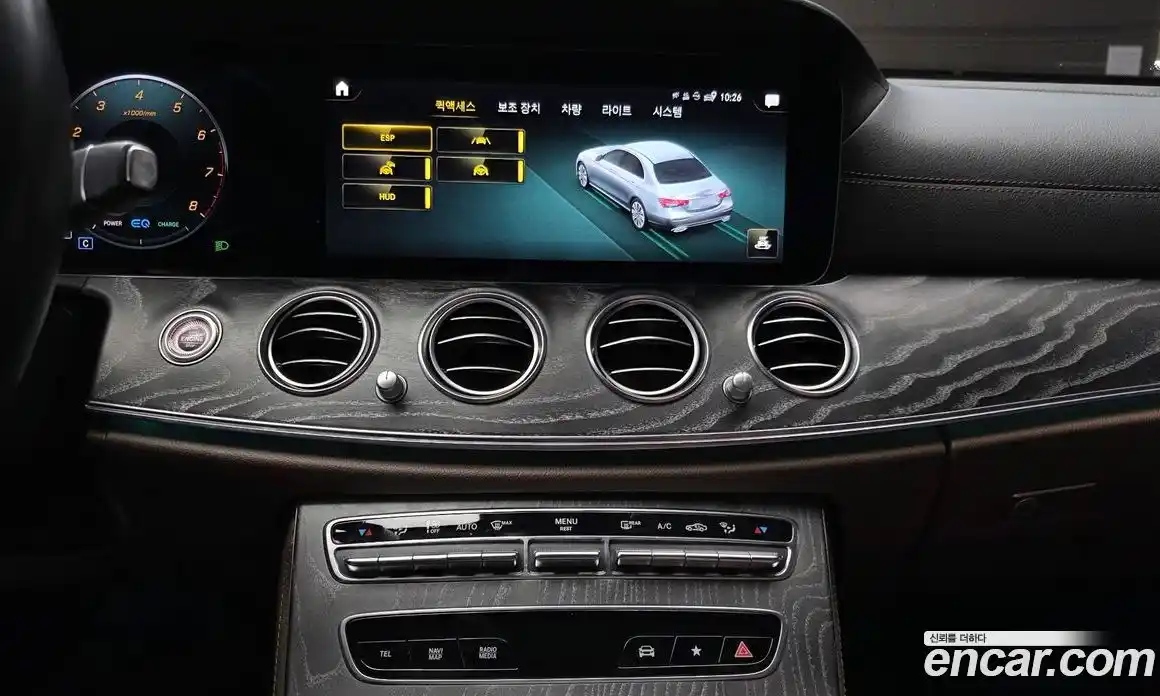 Mercedes-Benz E-Class 2022 2.0 Автомат в Москве № 161205, фото 17