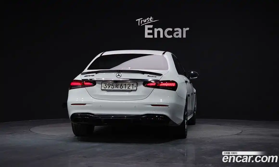 Mercedes-Benz E-Class 2021 1.9 Автомат в Москве № 161896, фото 4