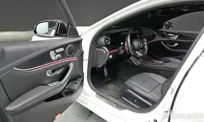 Mercedes-Benz E-Class 2021 1.9 Автомат в Москве № 161896, миниатюра 10