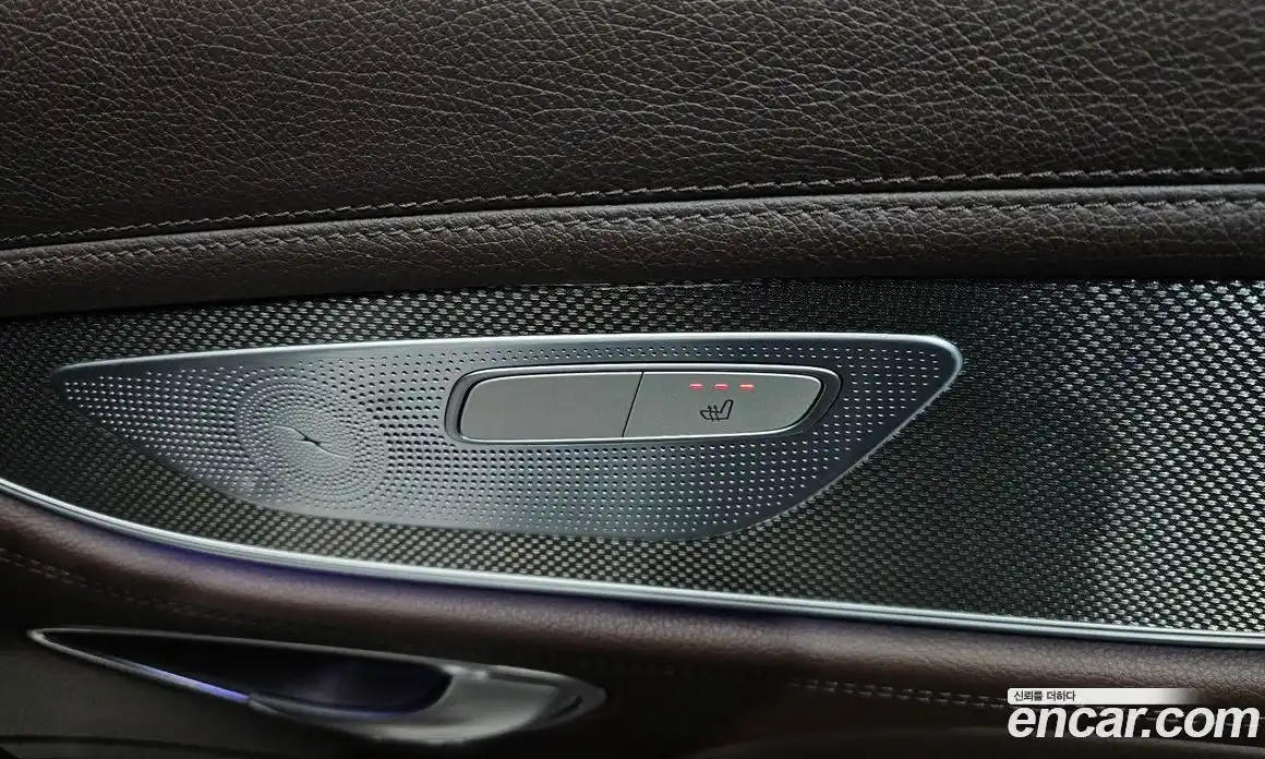 Mercedes-Benz CLS-Class 2019 1.9 Автомат в Москве № 162092, фото 9