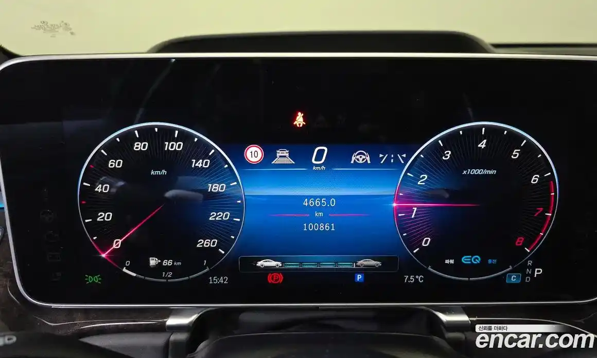 Mercedes-Benz S-Class 2022 4.0 Автомат в Москве № 162110, фото 11