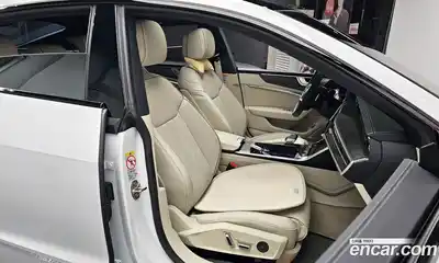 Audi A7 2025 3.0 Автомат в Москве № 162264, миниатюра 10