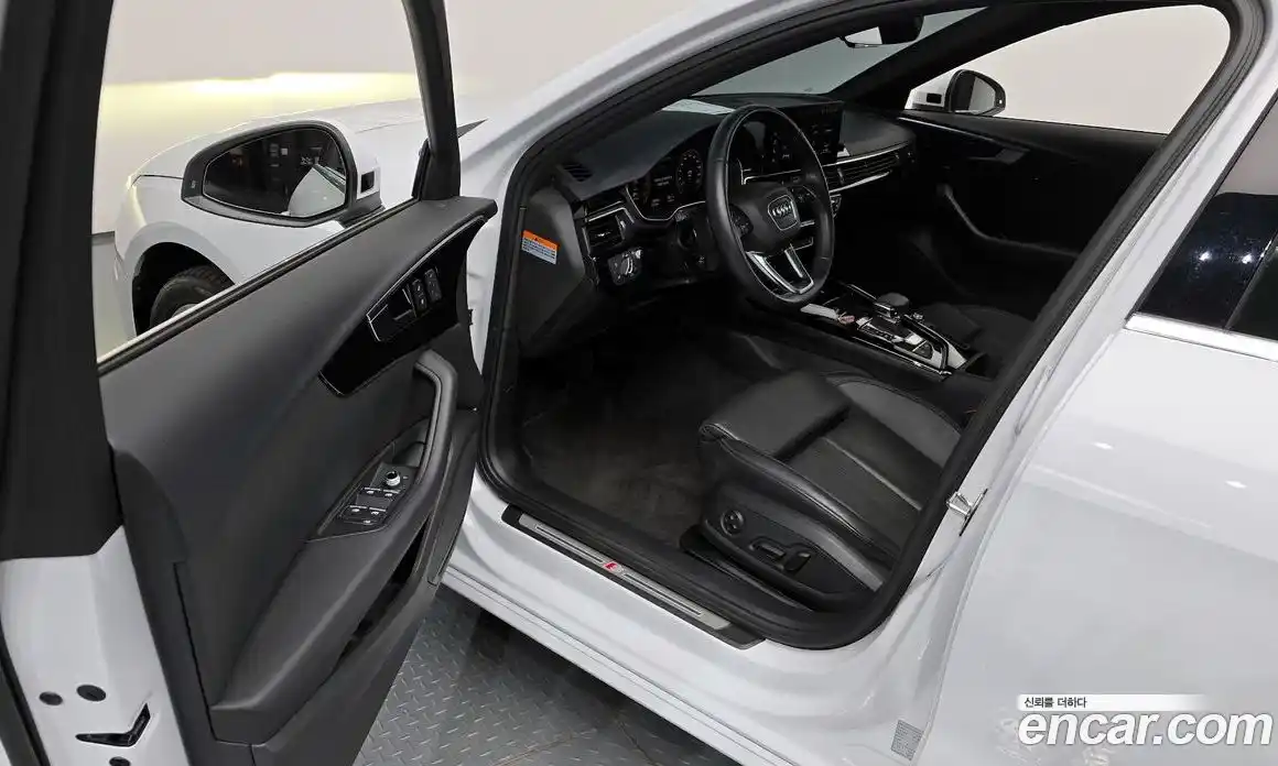 Audi A4 2021 2.0 Автомат в Москве № 162585, фото 11