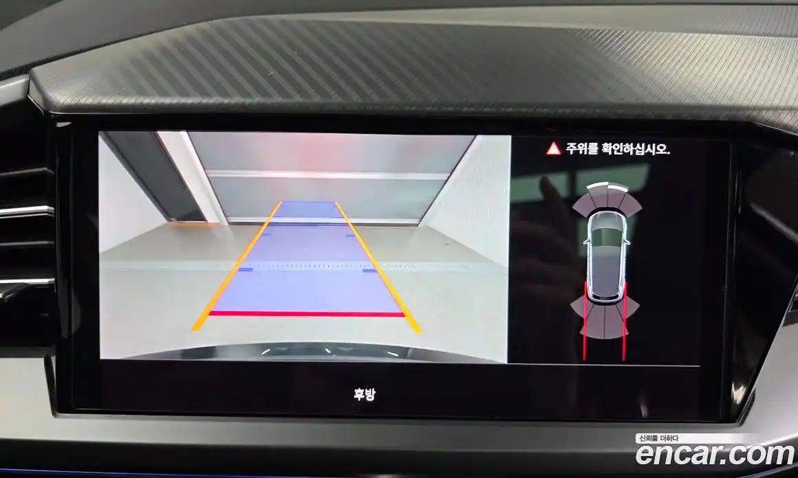 Audi Q4 e-tron 2023 0.2 Автомат в Москве № 162741, фото 13