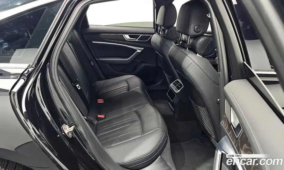 Audi A6 2021 2.0 Автомат в Москве № 163037, фото 3