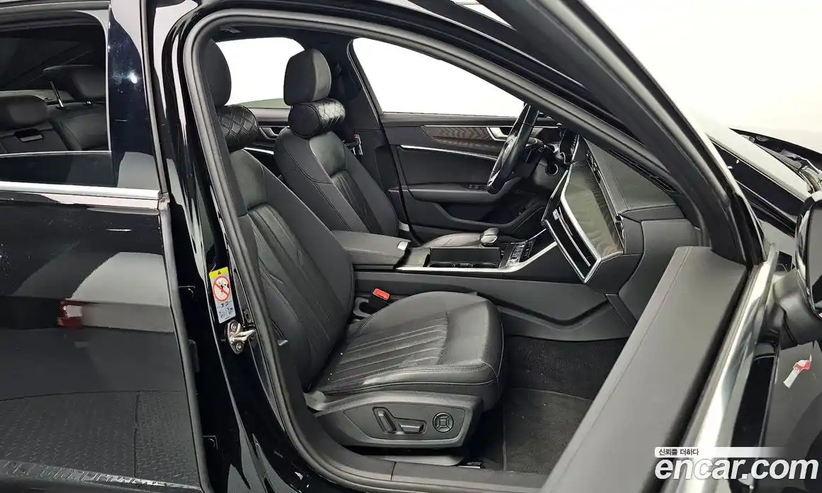 Audi A6 2021 2.0 Автомат в Москве № 163037, фото 5