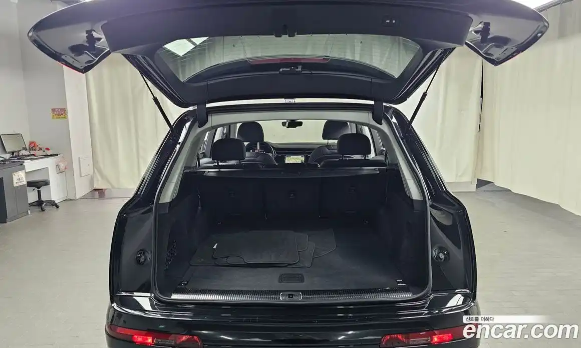 Audi Q7 2022 3.0 Автомат в Москве № 163333, фото 15