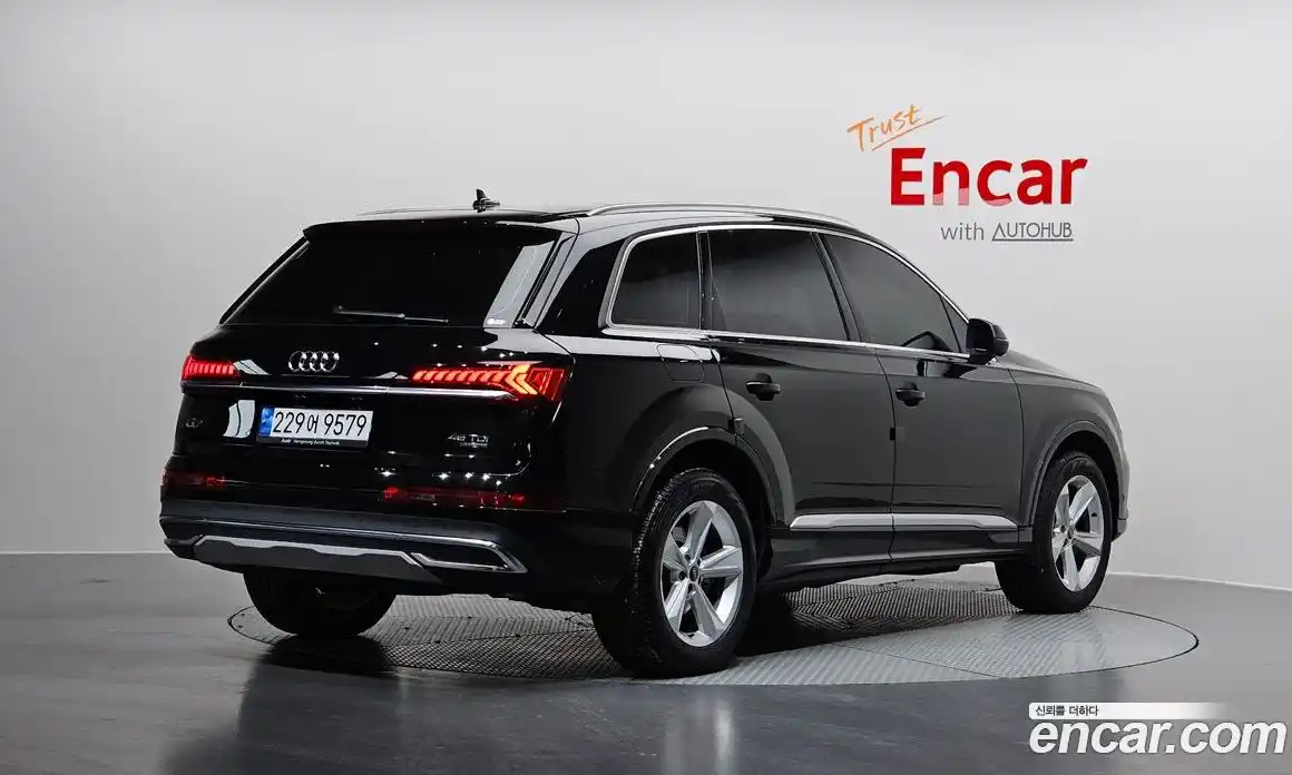 Audi Q7 2022 3.0 Автомат в Москве № 163333, фото 8