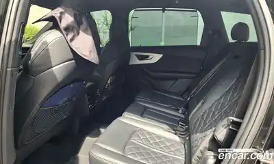 Audi Q7 2023 3.0 Автомат в Москве № 163960, миниатюра 10