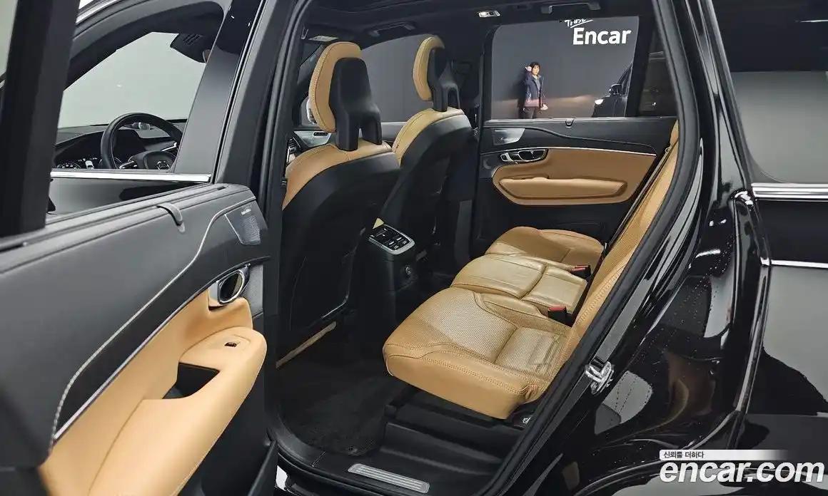 Volvo XC90 2021 2.0 Автомат в Москве № 164359, фото 16