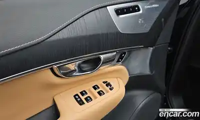 Volvo XC90 2021 2.0 Автомат в Москве № 164359, миниатюра 3