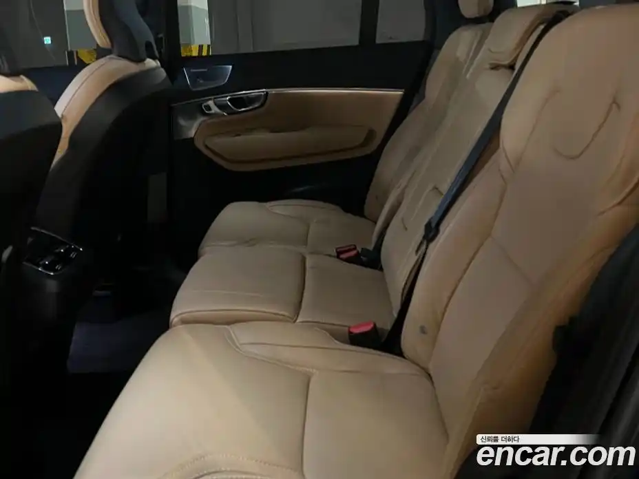 Volvo XC90 2024 2.0 Автомат в Москве № 164744, фото 8