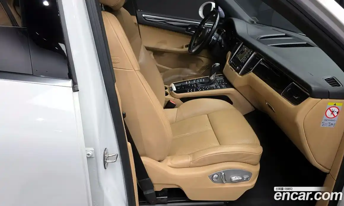 Porsche Macan 2017 3.0 Автомат в Москве № 165590, фото 1