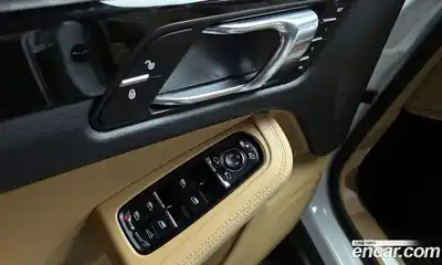 Porsche Macan 2017 3.0 Автомат в Москве № 165590, миниатюра 7