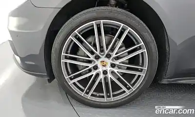 Porsche Panamera 2018 2.9 Автомат в Москве № 165693, миниатюра 5