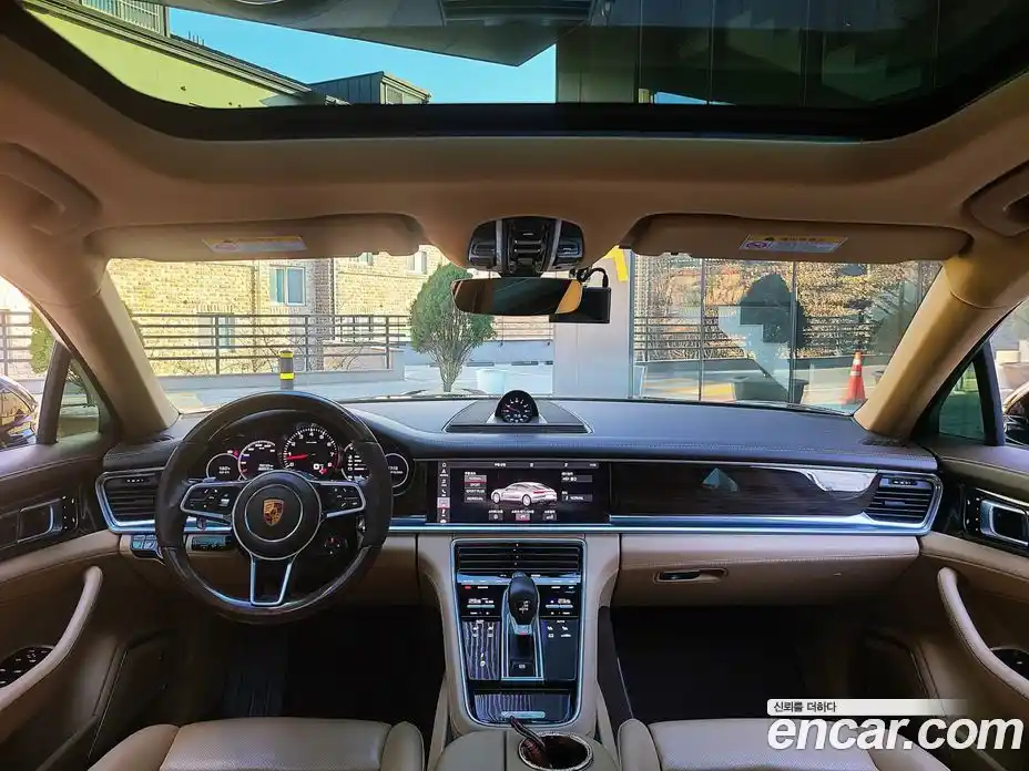 Porsche Panamera 2018 3.0 Автомат в Москве № 165910, фото 5