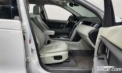 Land Rover Discovery Sport 2016 2.0 Автомат в Москве № 166458, миниатюра 12