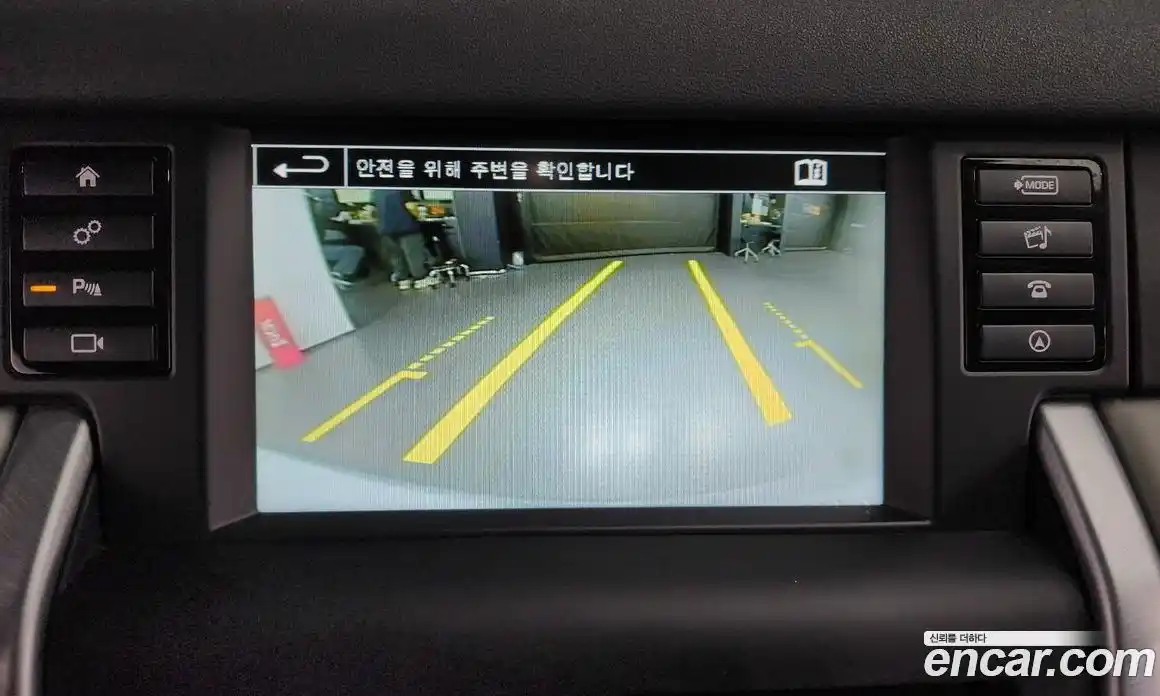 Land Rover Discovery Sport 2016 2.0 Автомат в Москве № 166458, фото 13