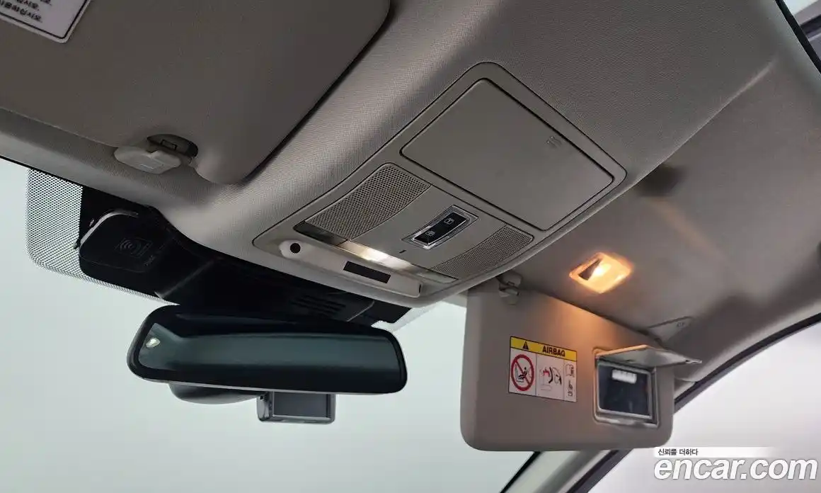 Land Rover Discovery Sport 2016 2.0 Автомат в Москве № 166458, фото 19