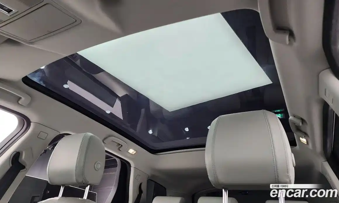 Land Rover Discovery Sport 2016 2.0 Автомат в Москве № 166458, фото 2