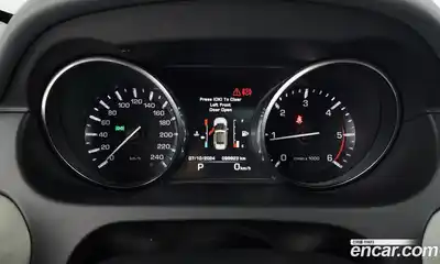 Land Rover Discovery Sport 2016 2.0 Автомат в Москве № 166458, миниатюра 4