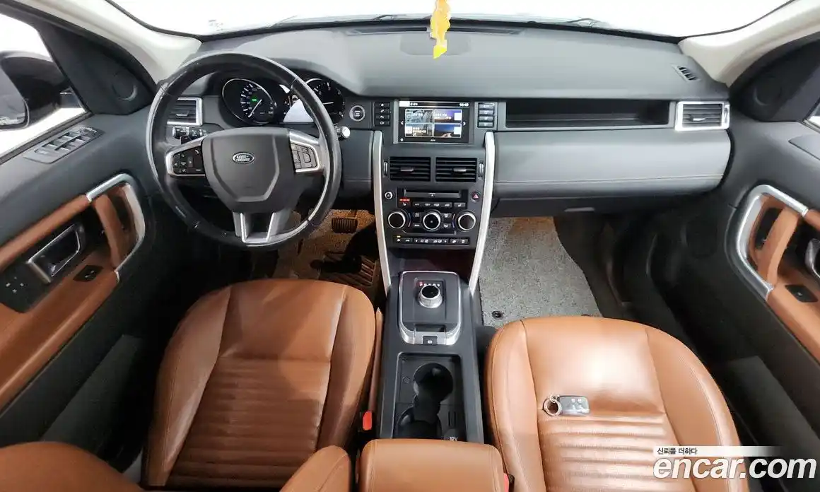 Land Rover Discovery Sport 2016 2.0 Автомат в Москве № 166565, фото 20