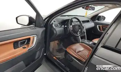 Land Rover Discovery Sport 2016 2.0 Автомат в Москве № 166565, миниатюра 7