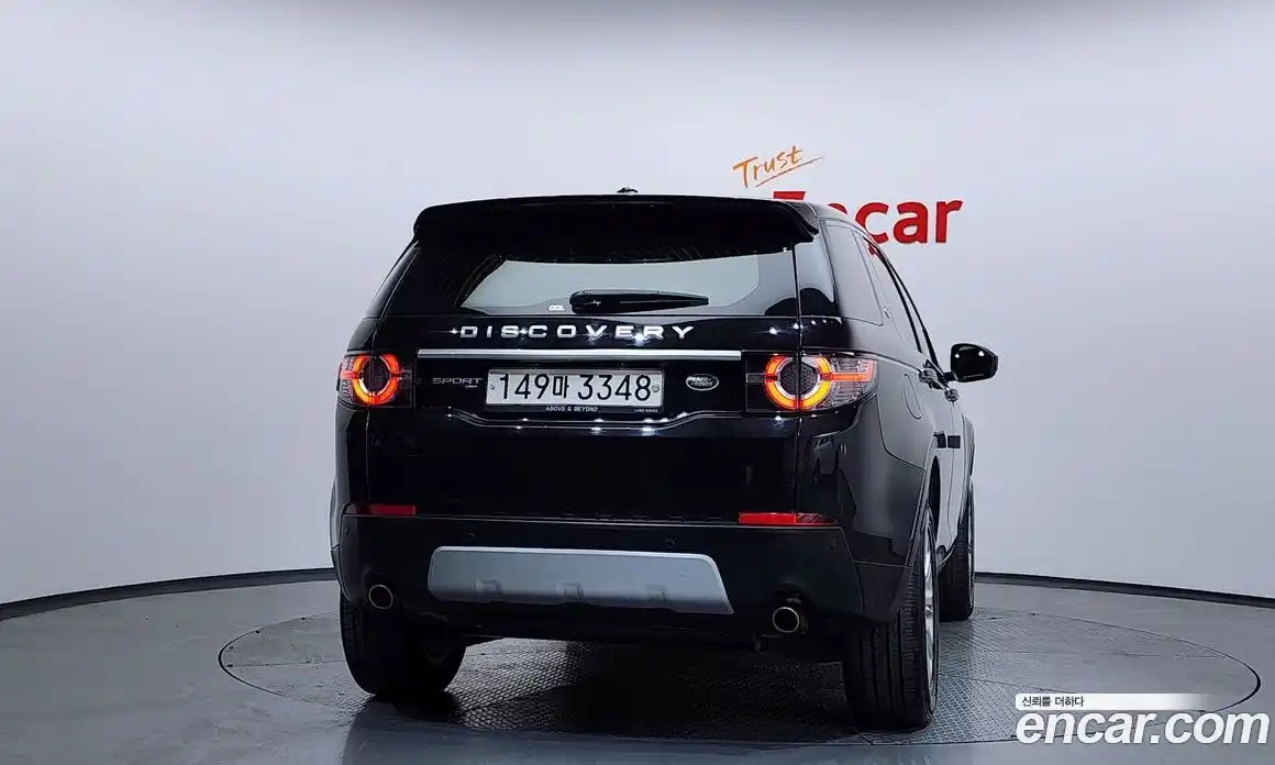 Land Rover Discovery Sport 2016 2.0 Автомат в Москве № 166565, фото 10