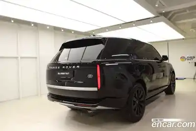 Land Rover Range-Rover 2023 4.4 Автомат в Москве № 166760, миниатюра 9
