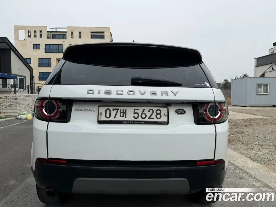 Land Rover Discovery Sport 2017 2.0 Автомат в Москве № 166839, фото 7