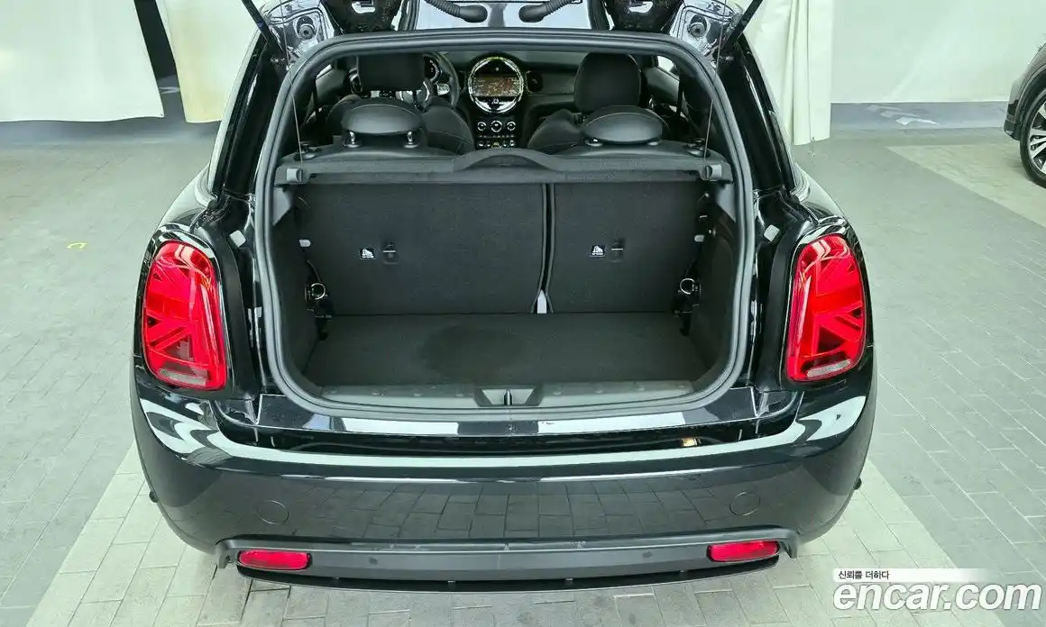 Mini Cooper 2024 Автомат в Москве № 167066, фото 18