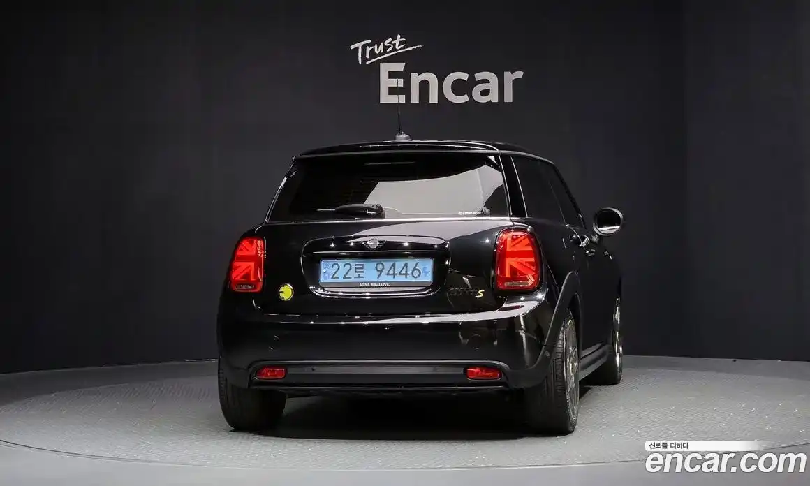 Mini Cooper 2024 Автомат в Москве № 167066, фото 8