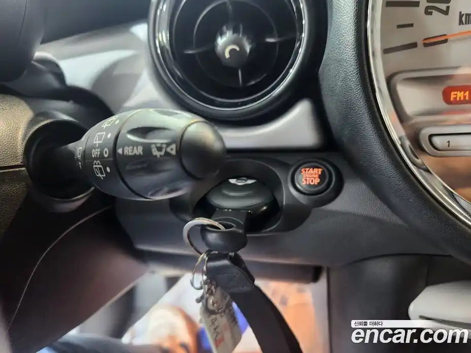 Mini Cooper 2010 1.6 Автомат в Москве № 167510, фото 18