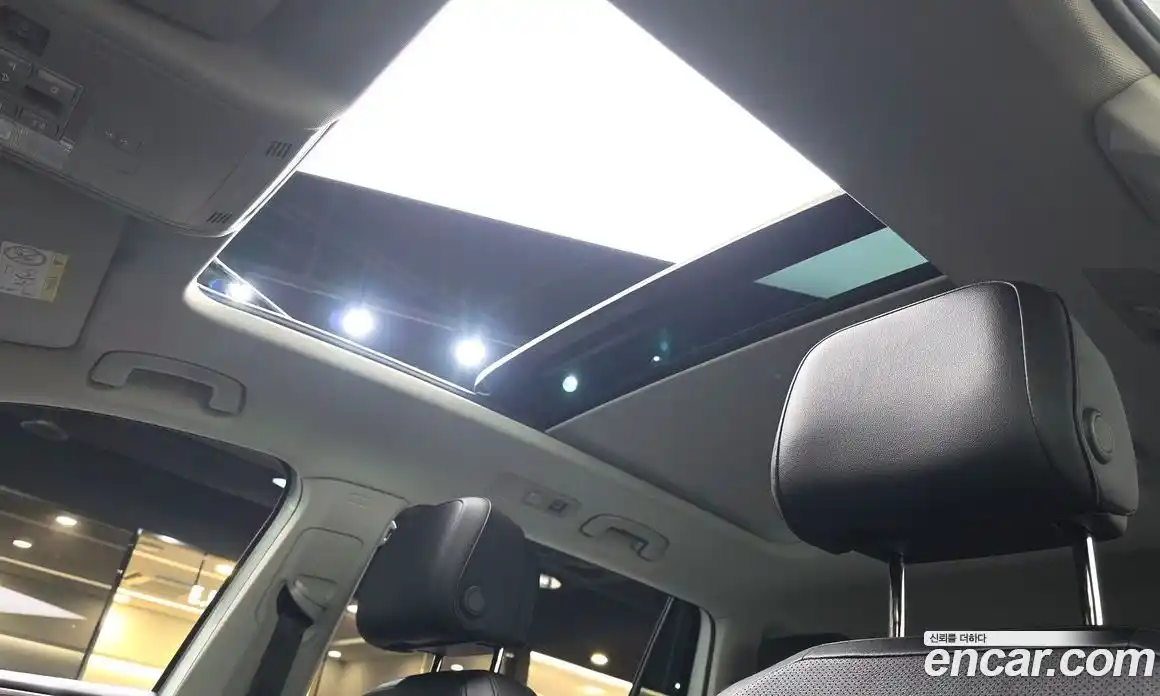 Volkswagen Tiguan 2023 2.0 Автомат в Москве № 168608, фото 9