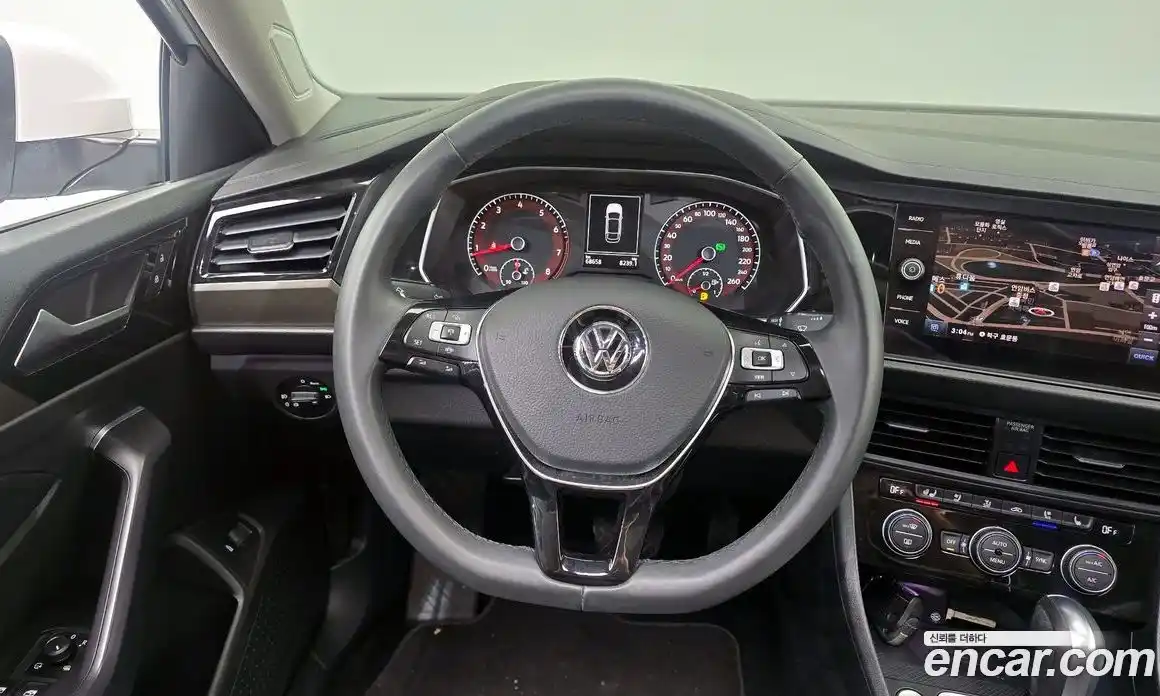 Volkswagen Jetta 2020 1.4 Автомат в Москве № 168776, фото 1