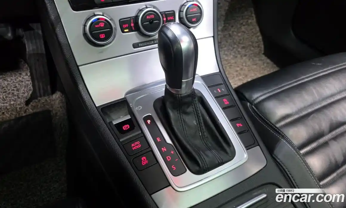 Volkswagen CC 2015 2.0 Автомат в Москве № 168779, фото 14