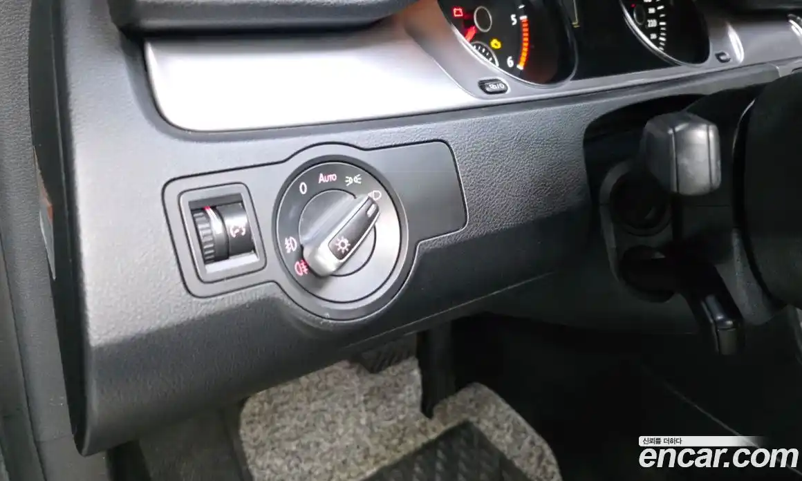 Volkswagen CC 2015 2.0 Автомат в Москве № 168779, фото 4