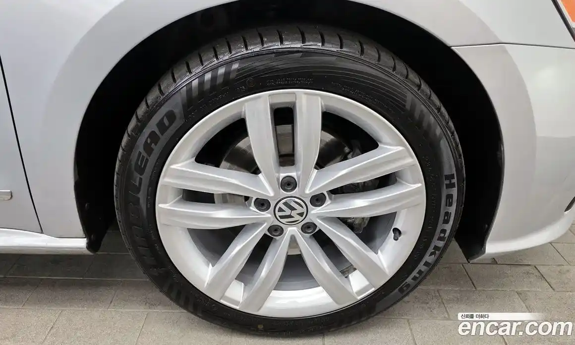 Volkswagen Passat 2018 2.0 Автомат в Москве № 168866, фото 5