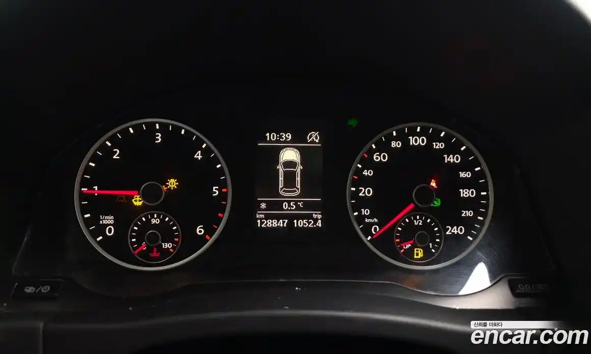 Volkswagen Tiguan 2016 2.0 Автомат в Москве № 169098, фото 13