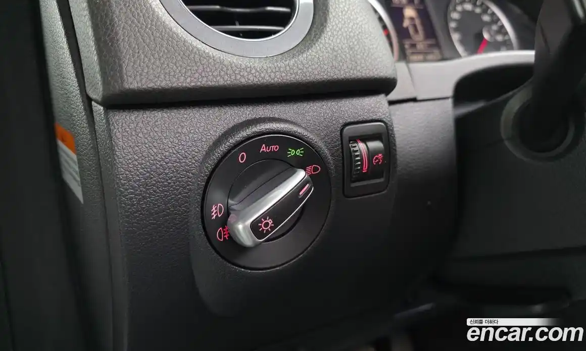 Volkswagen Tiguan 2016 2.0 Автомат в Москве № 169098, фото 3