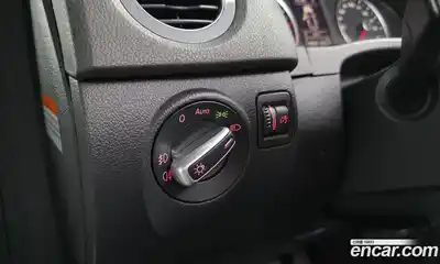 Volkswagen Tiguan 2016 2.0 Автомат в Москве № 169098, миниатюра 3