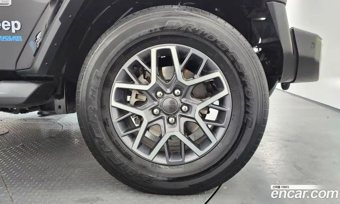 Jeep Wrangler 2022 2.0 Автомат в Москве № 169591, фото 17