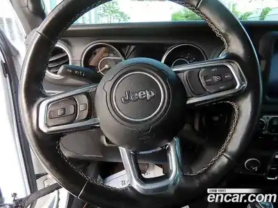 Jeep Wrangler 2021 2.0 Автомат в Москве № 170003, миниатюра 11