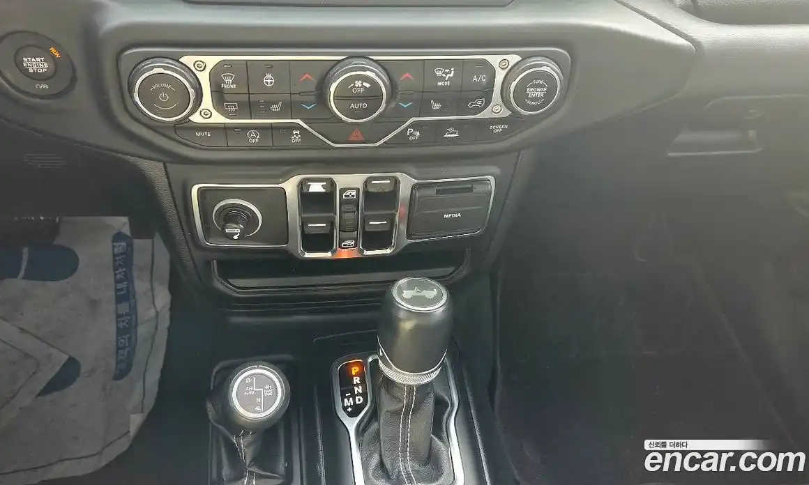 Jeep Wrangler 2021 2.0 Автомат в Москве № 170003, фото 15