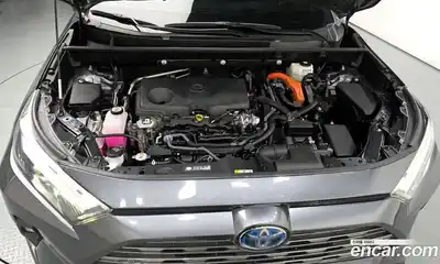 Toyota RAV4 2024 2.5 Автомат в Москве № 170125, миниатюра 3