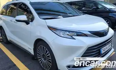 Toyota Sienna, 2021