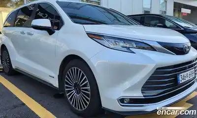 Toyota Sienna 2021 2.5 Автомат в Москве № 170350, миниатюра 5