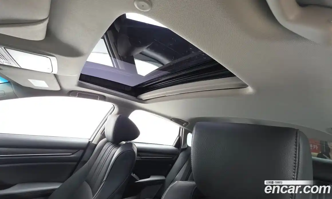 Honda Accord 2019 1.5 Автомат в Москве № 170573, фото 12