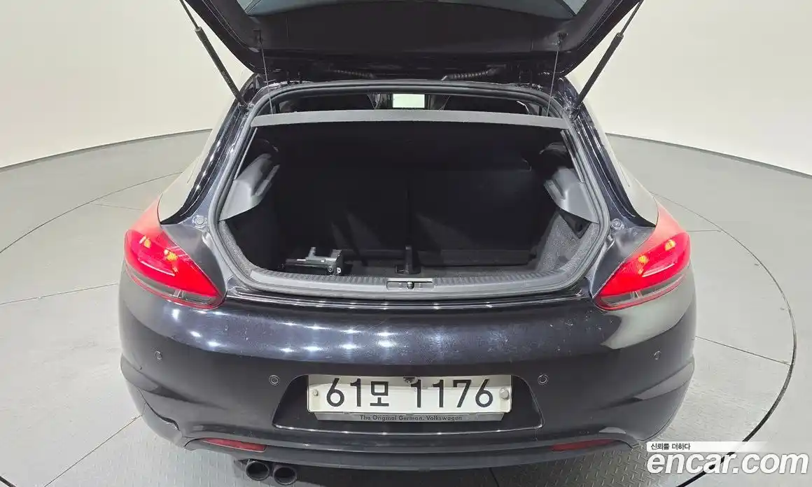 Volkswagen Scirocco 2014 2.0 Автомат в Москве № 171167, фото 3