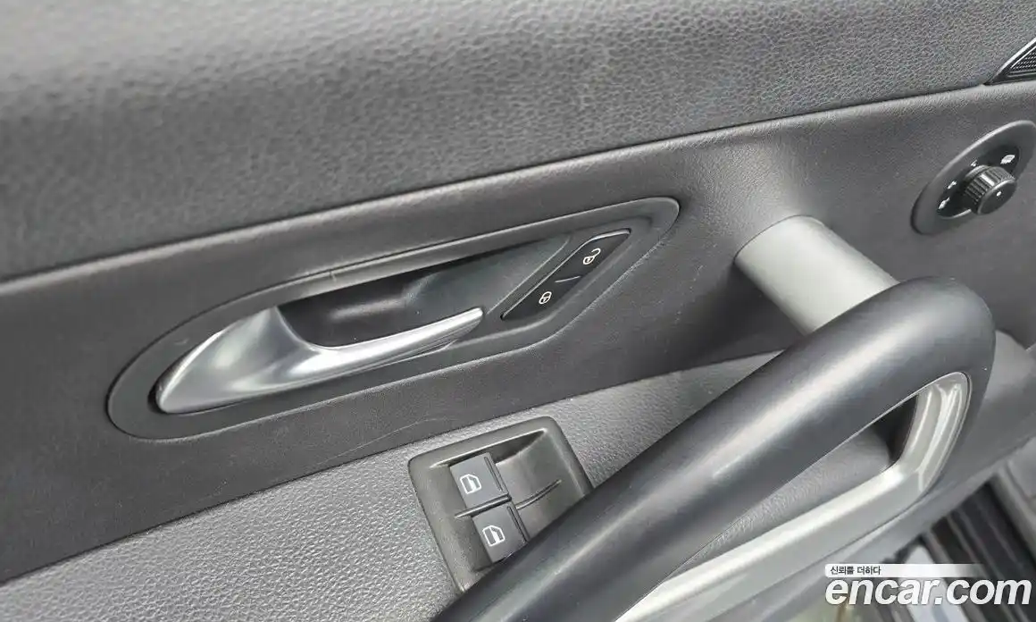 Volkswagen Scirocco 2014 2.0 Автомат в Москве № 171167, фото 8